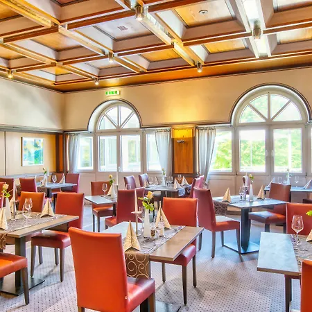 Hotel Sonnengarten 4*