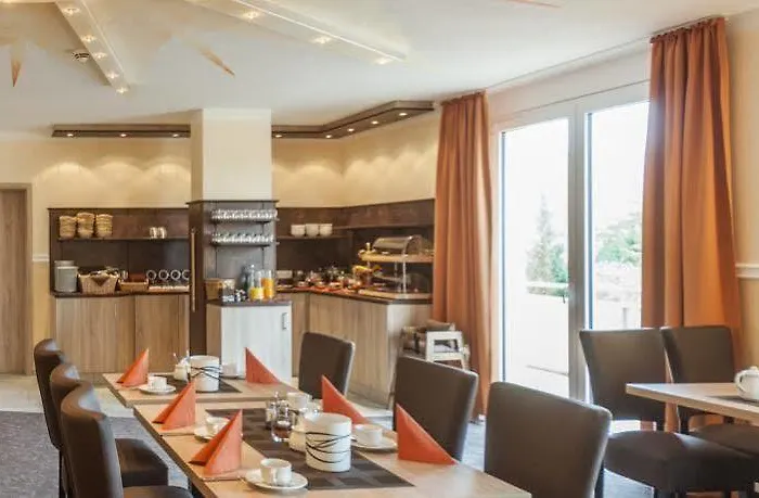 Hotel Sonnengarten 4*