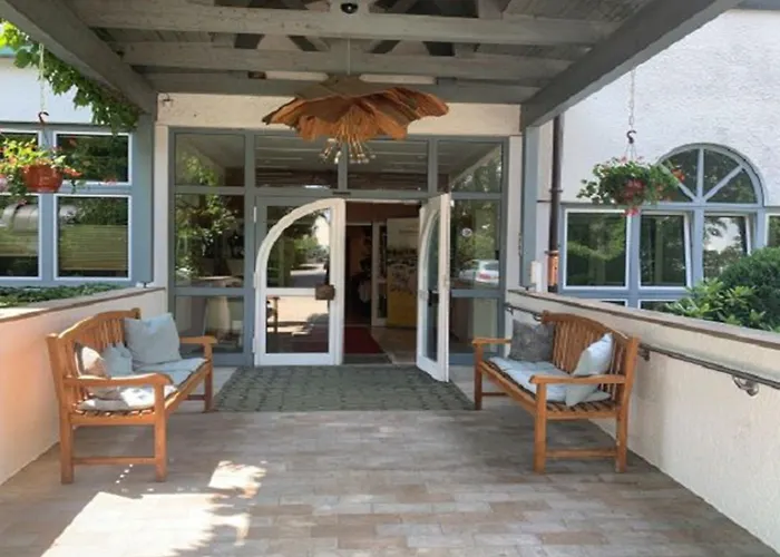 Hotel Sonnengarten 4*